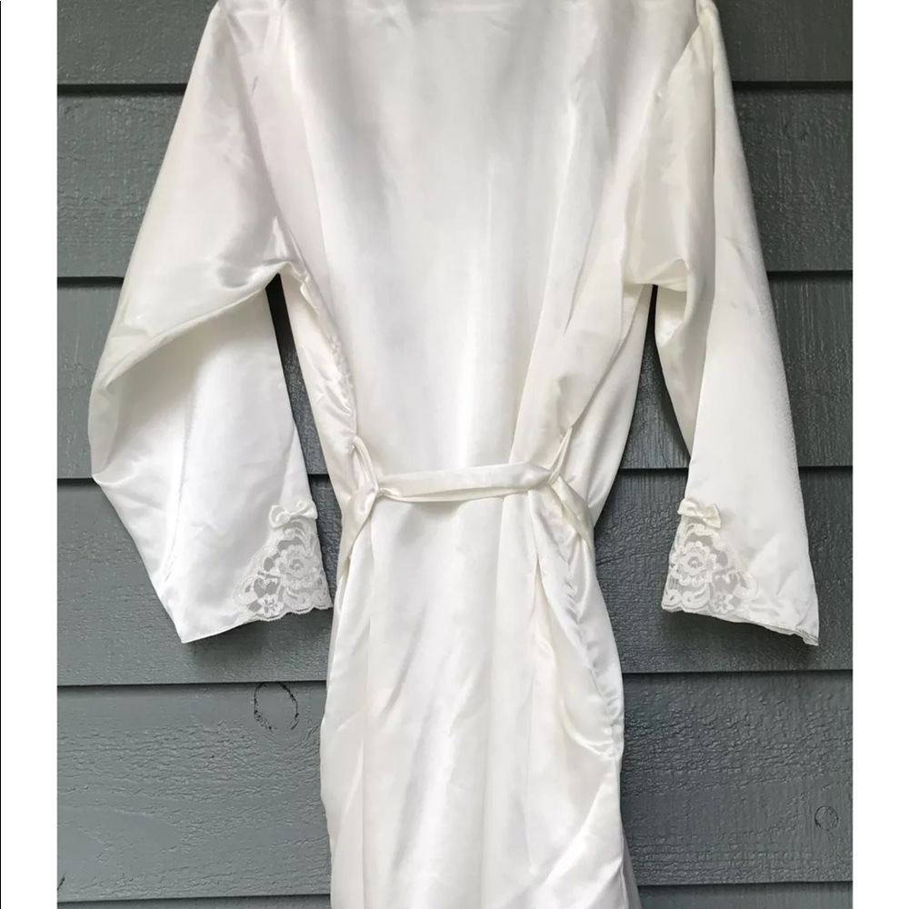 Vintage cacique silky bathrobe Small - Picture 5 of 7